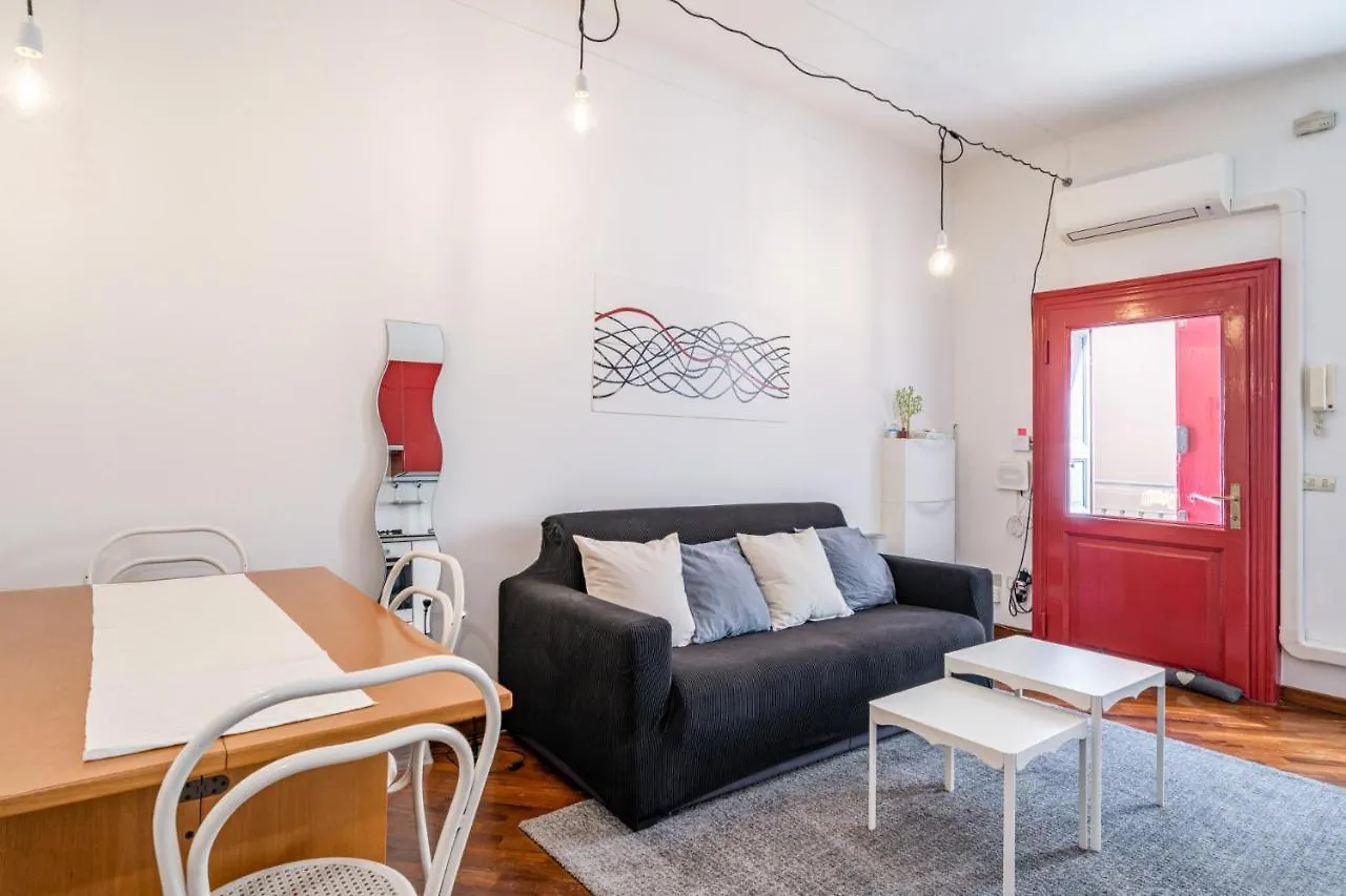 Easylife - Colorful Apartment In Porta Venezia District Milan Italy